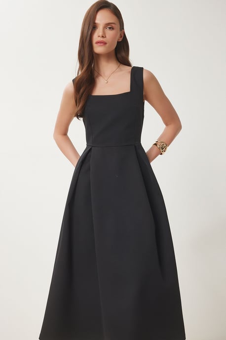Kleid in A-Form mit Quadratkragen und Reißverschlussverschluss - Image 3