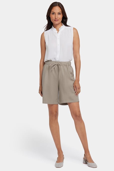 Luftige Bermuda-Shorts aus Stretch-Leinen - Image 4