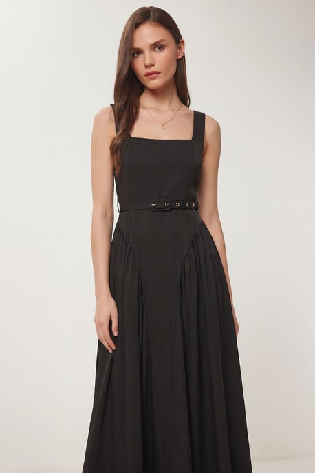 Gürtel-Achselshirt-Midi-Kleid - Image 3
