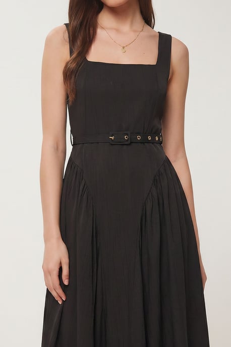 Gürtel-Achselshirt-Midi-Kleid - Image 4