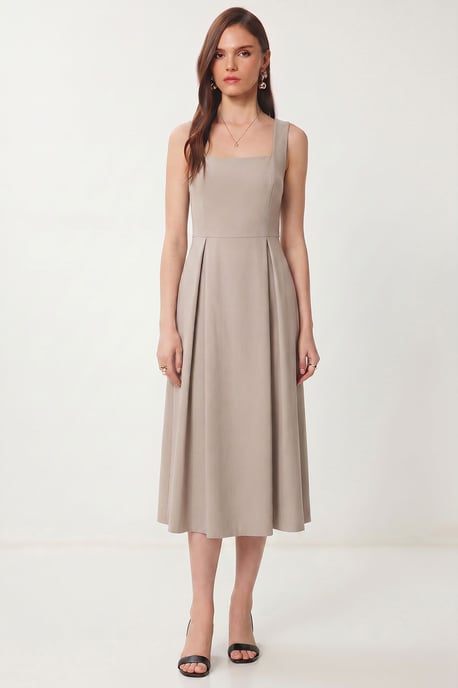 Kleid in A-Form mit Quadratkragen und Reißverschlussverschluss - Image 3