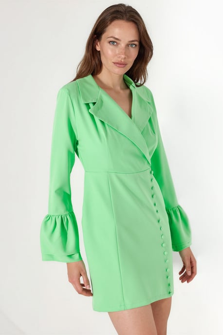 Tailliertes Mini-Kleid mit V-Ausschnitt und Knöpfen - Image 1