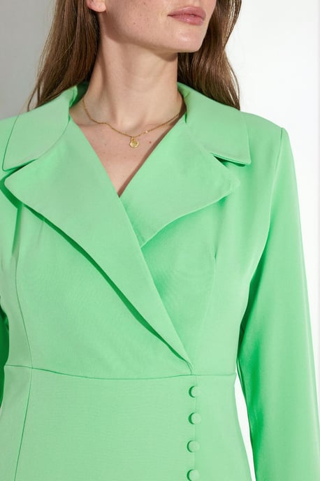 Tailliertes Mini-Kleid mit V-Ausschnitt und Knöpfen - Image 4