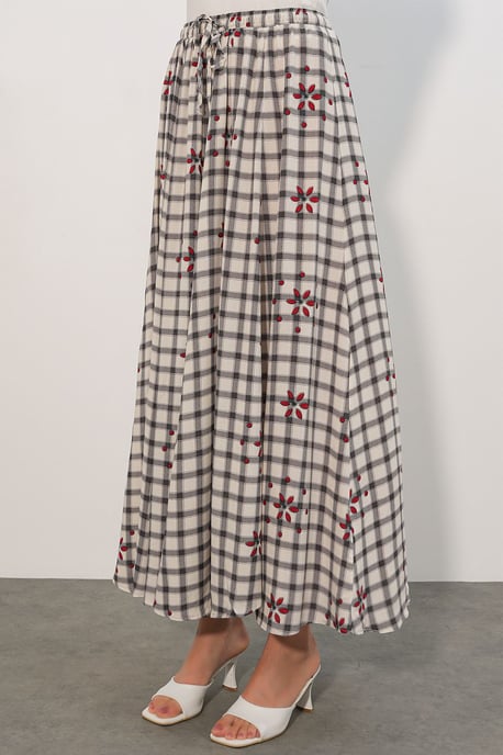 Hocheingezogener Karierter Maxi-Rock - Image 5