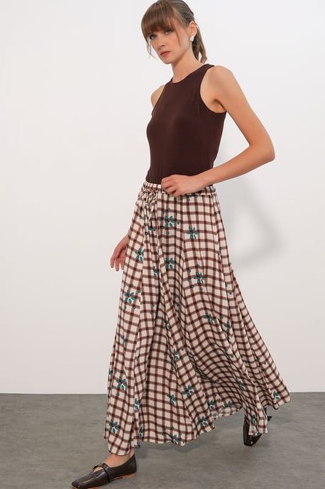Hocheingezogener Karierter Maxi-Rock - Image 3