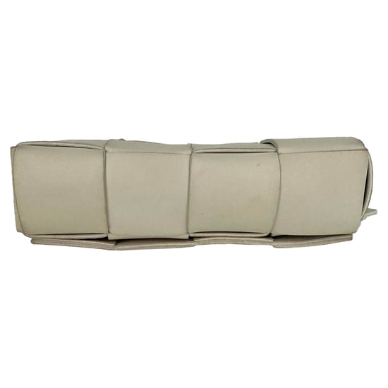 Bottega Veneta Maxi Intreccio Gürtel-Kassetten-Tasche aus weißem Nappa-Leder - Image 4