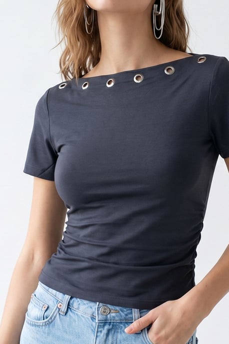 Damen Slim Fit Boot-Ausschnitt T-Shirt - Image 3