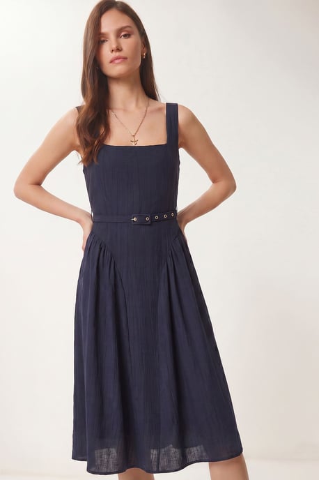 Gürtel-Entblößtes Midikleid - Image 4