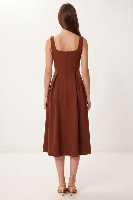Kleid in A-Form mit Quadratkragen und Reißverschlussverschluss - Image 4