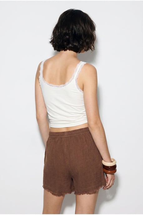 Hochgeschnittene Weitbeinige Baumwollshorts - Image 6