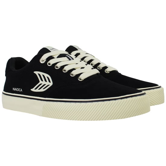 Cariuma Naioca Pro Unisex Schwarze Plimsols - Image 2