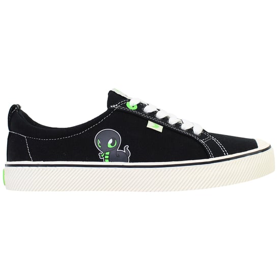 Cariuma OCA Low Razer Unisex Schwarze Sneaker - Image 1