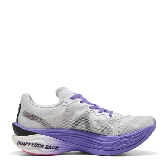 Damen Puma Deviate Nitro Elite 3 Digitokyo Laufschuhe in Weiß/Violett - Image 4