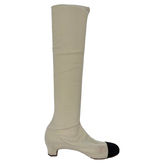 Chanel Camellia Overknee-Stiefel aus weißem Polyester - Image 1
