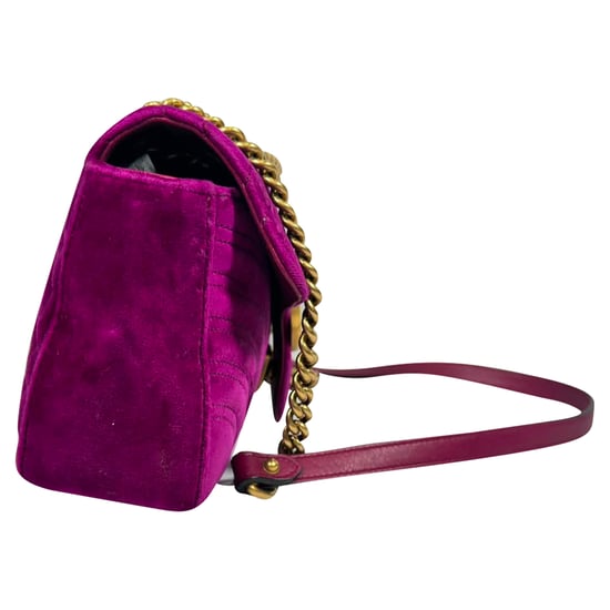 Gucci GG Marmont Small Metalasse Schultertasche aus violettem Samt - Image 3