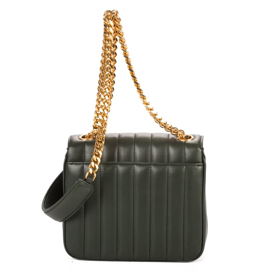 Small Vicky Chain Flap Crossbody Small Schultertasche - Image 5