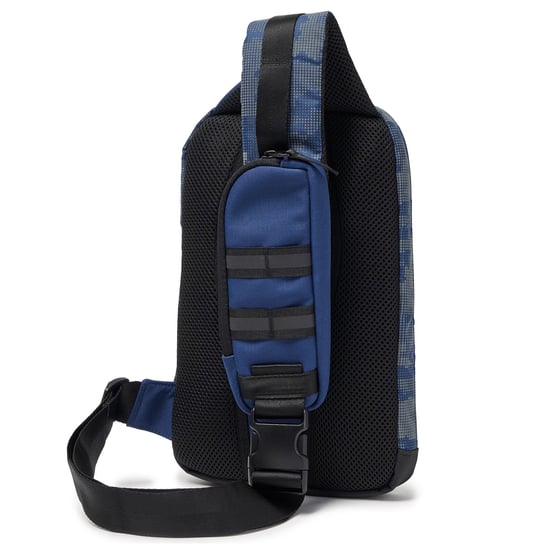 Oakley 3L Utility One Blau/Schwarz Schultertasche - Image 2