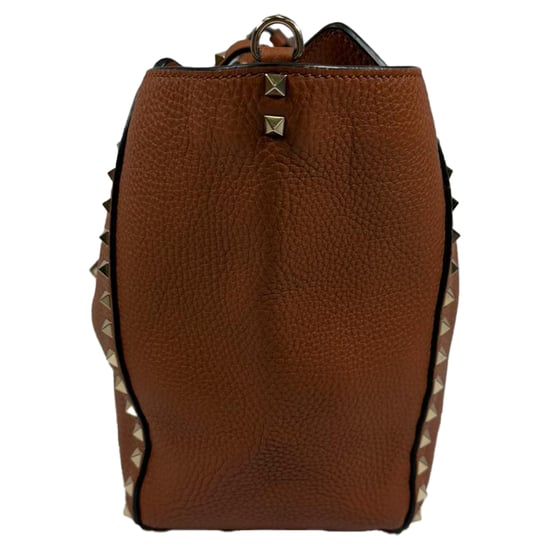Valentino Light Cuir Rockstud Trapeze Tote aus braunem Leder - Image 3