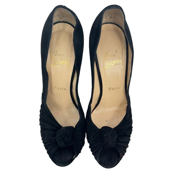 Christian Louboutin Greissimo Knot-Pumps aus schwarzem Wildleder - Image 4