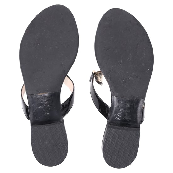 Versace Medusa Logo-Plakette Zehentrenner-Sandalen aus schwarzem Leder - Image 6