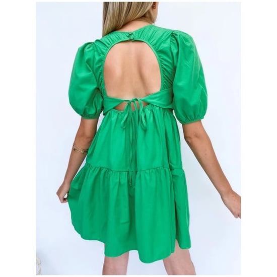 Grünes Damen-Minikleid mit Rückenausschnitt - Image 6