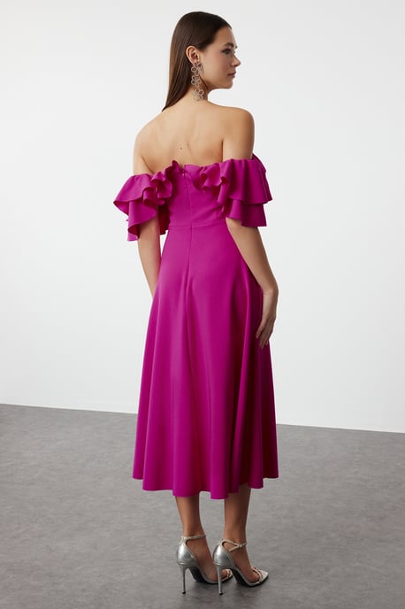 Kurzes, gerades, figurbetontes Midikleid in Rosa für Damen, ideal für Abschlussfeiern oder Ballabende - Image 4
