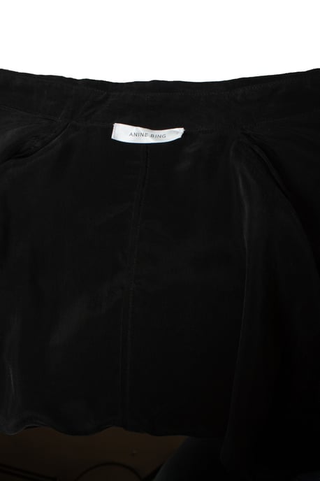 Anine Bing, schwarzes Hemd mit Taschen - Image 6