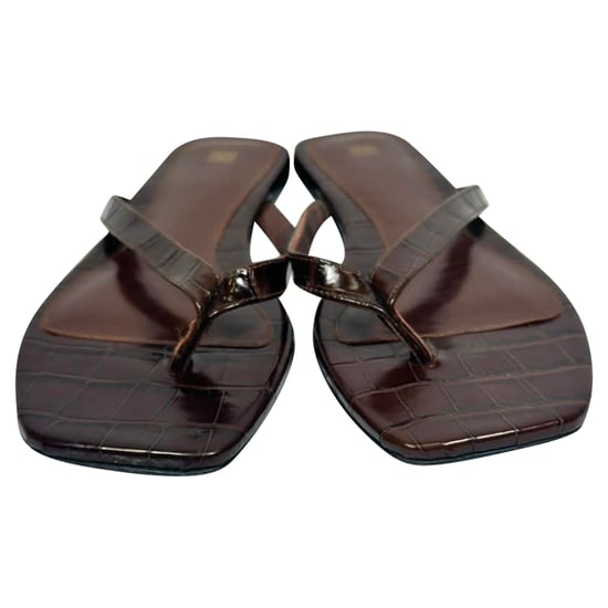 Totemé The Flip-Flop Flip-Flops in Kroko-Optik aus braunem Leder - Image 3