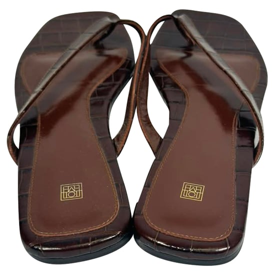 Totemé The Flip-Flop Flip-Flops in Kroko-Optik aus braunem Leder - Image 4