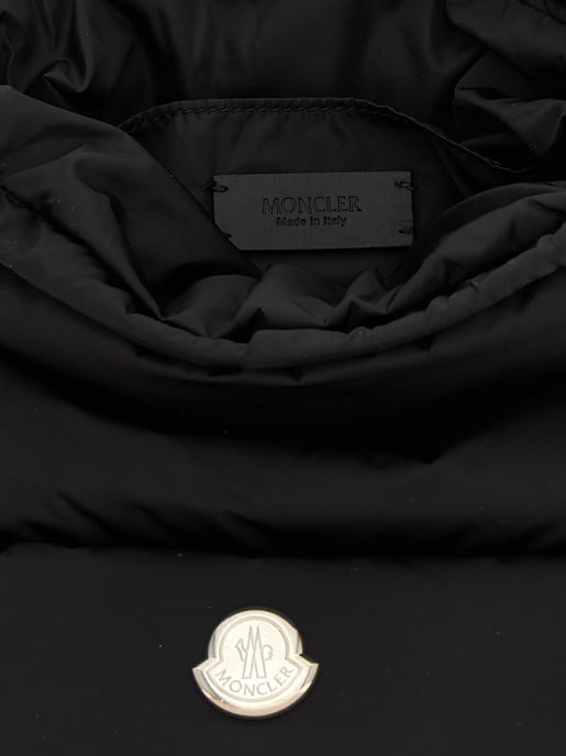 Moncler schwarze Polyamid-Handtasche - Image 4