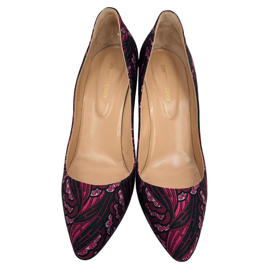 Sergio Rossi Pumps mit spitzem Zehenbereich aus schwarzem Canvas mit Blumenmuster - Image 3
