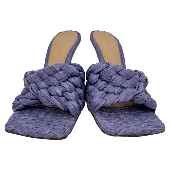 Bottega Veneta Intrecciato Webstuhl-Stiletto in lila Raphia - Image 2