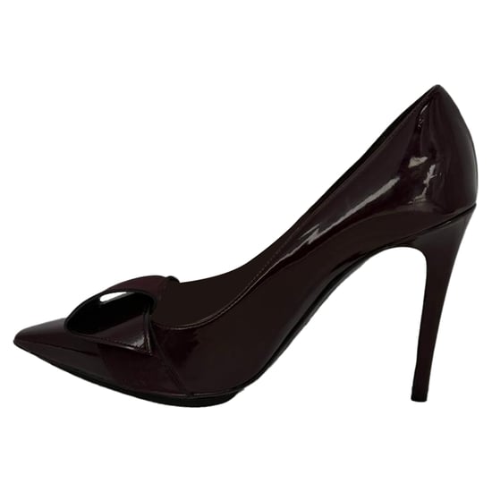 Stella McCartney Spitzenzehen-Stiletto aus burgunderrotem Lackleder - Image 4
