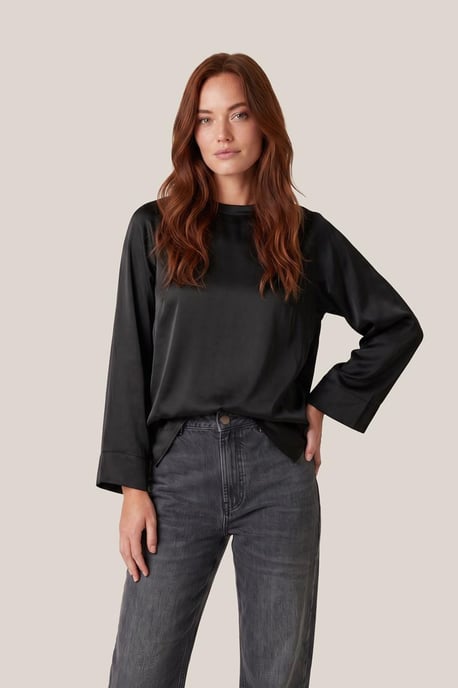 Caroline Tensen Dublin Top Schwarz - Image 1