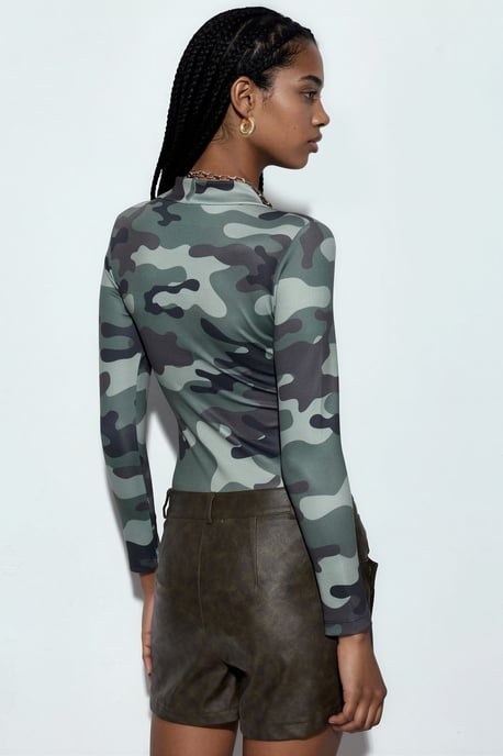 Tarnmuster Strickkurzoverall - Image 3
