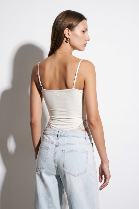 Spitzen Ärmellose Slim-Fit Body Bluse - Image 2