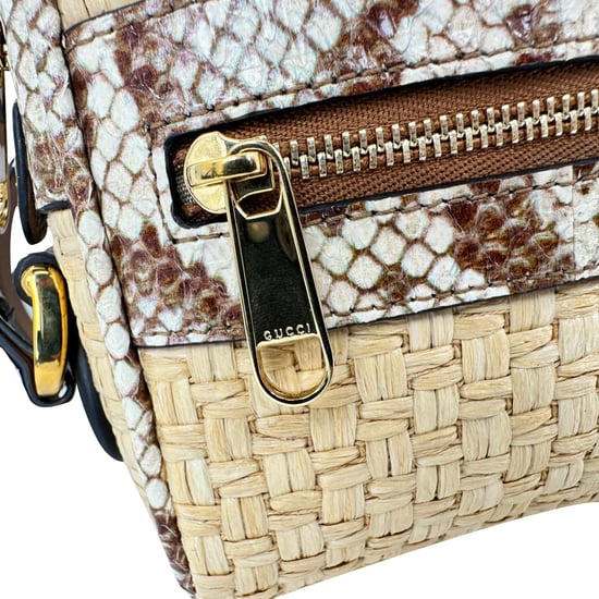 Gucci Mini Ophidia Umhängetasche mit Wasserschlangenakzenten aus beigem Raffia - Image 6