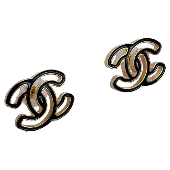 Chanel CC Emaille Stecker Ohrringe aus schwarzem Harz - Image 3