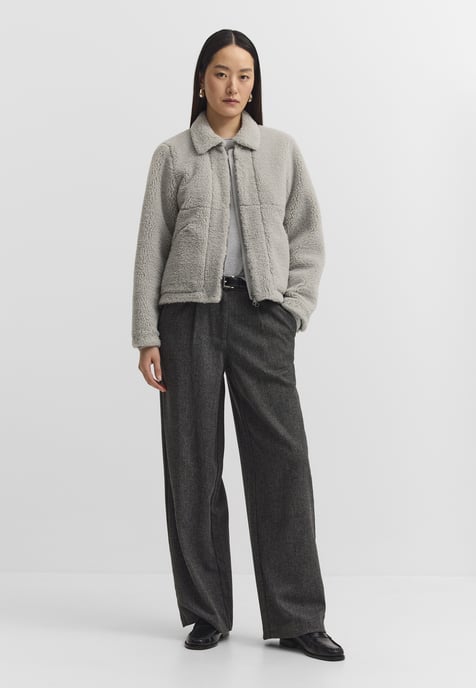 Bugatti Damen Jacke Fake Fur Umlegekragen - Image 3