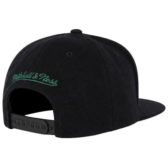 Mitchell & Ness NBA Milwaukee Bucks Wolle Schwarze Kappe - Image 2