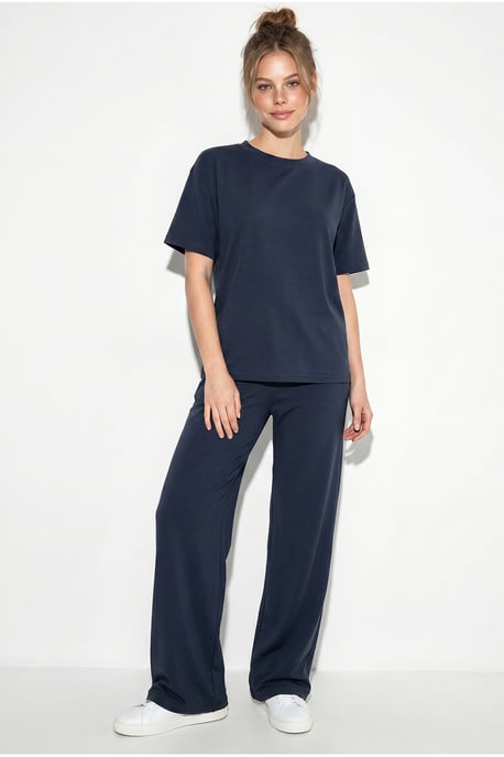 T-Shirt mit Rundhalsausschnitt und Hose im Zwei-Teile-Set - Image 4