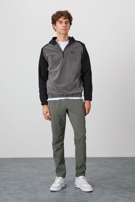 Herren Farbblockierte Halb-Zip Plüsch Sweatshirt - Image 2