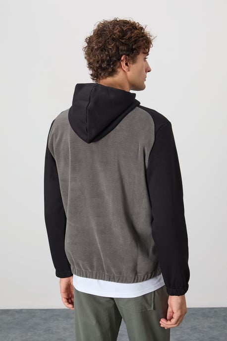 Herren Farbblockierte Halb-Zip Plüsch Sweatshirt - Image 5