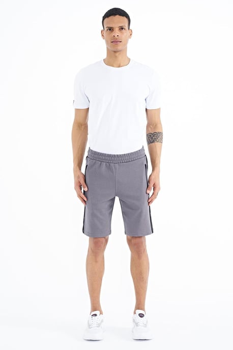 Herren Strick Sweatshorts - Image 1