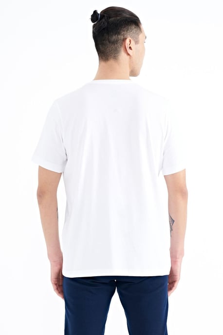 Bedrucktes Rundhalsausschnitt T-Shirt mit Patch - Image 5