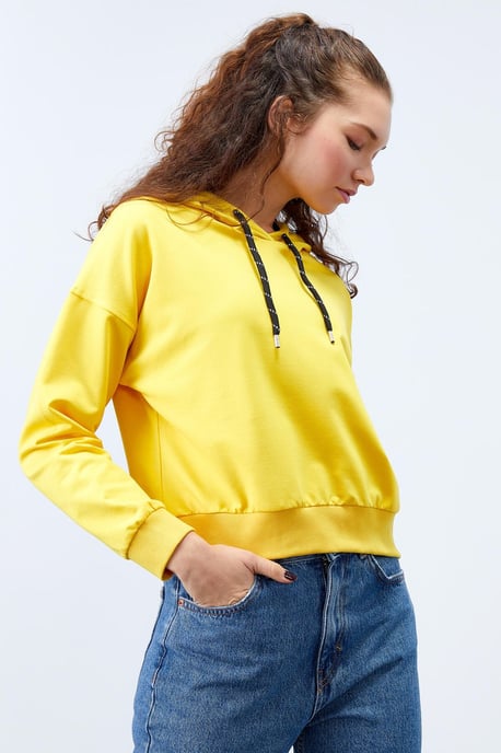 Lässiges Kapuzensweatshirt mit Bindegürtel - Image 3
