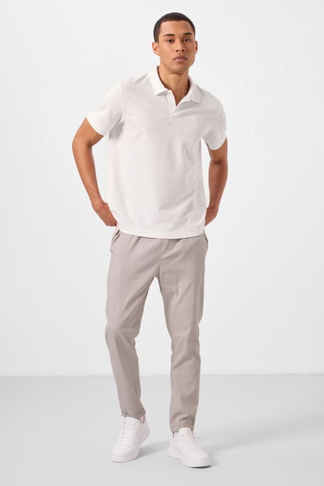Herren Chinos mit geradem Schnitt aus Gabardine - Image 5