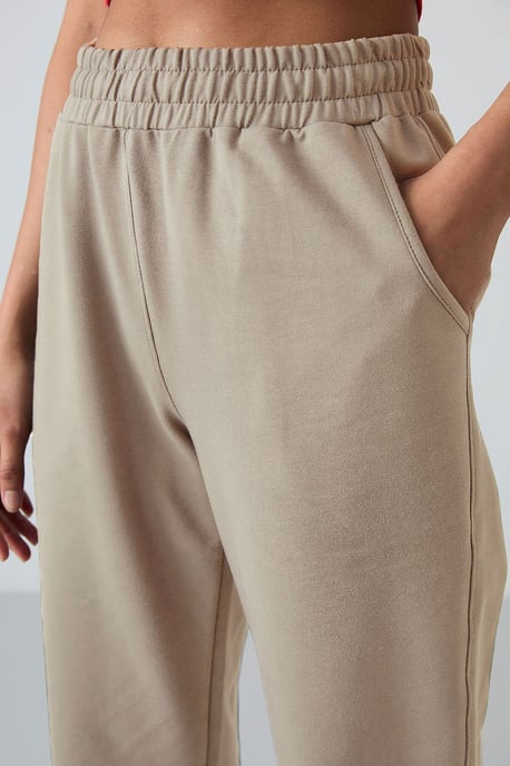 Damen Hochbundige Relaxed Fleece Jogginghosen - Image 5