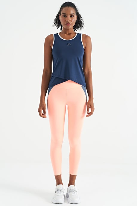 Ärmelloses Sporttop mit Rundhalsausschnitt - Image 3
