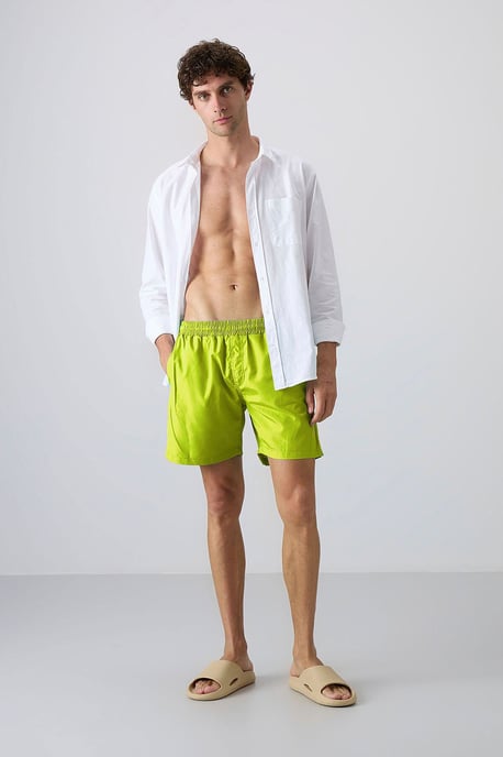 Herren Einteiler mit Shorts zum Hineinschlüpfen - Image 2